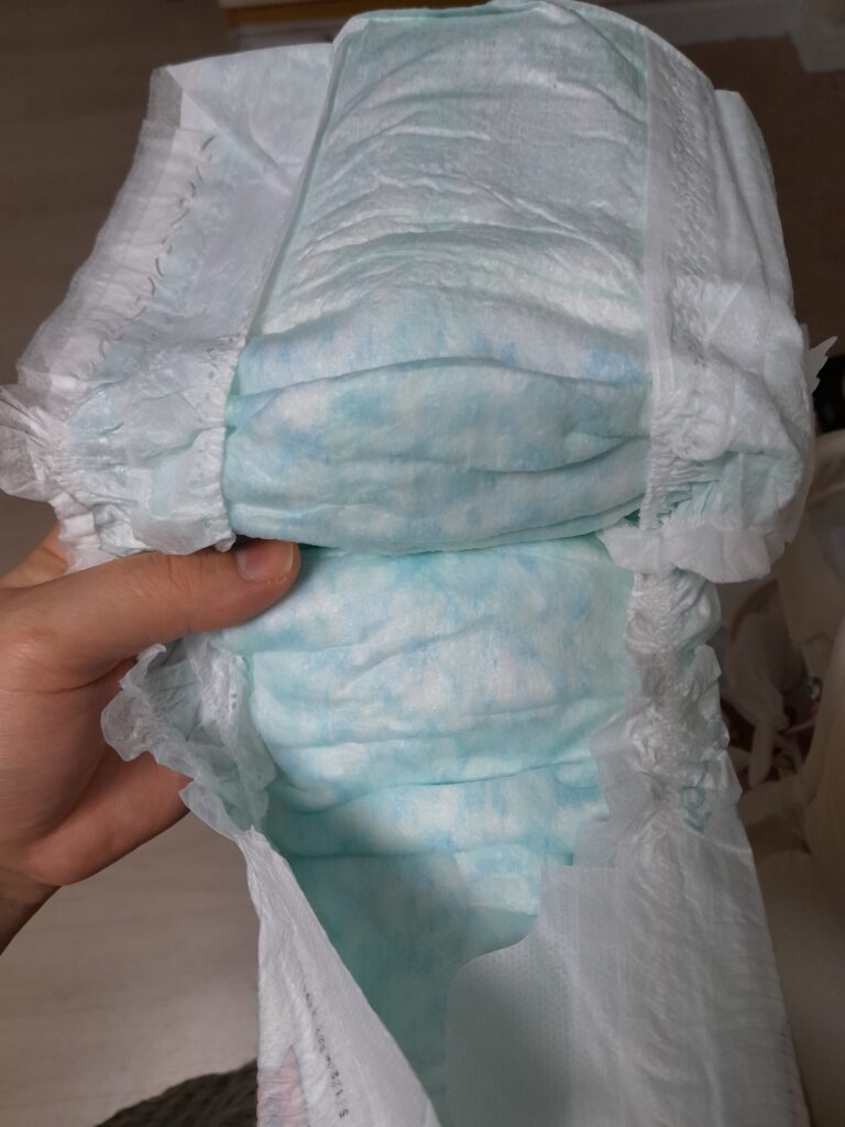 팸퍼스 베이비 드라이 기저귀 후기 비교